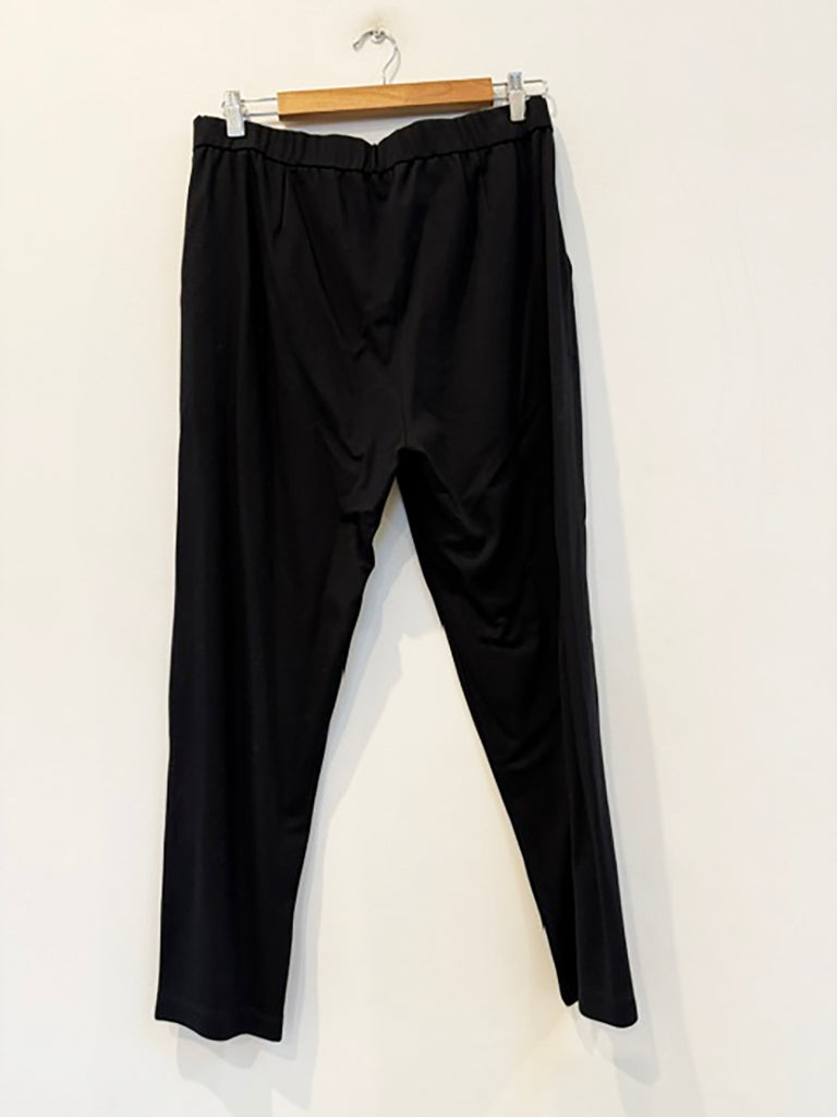 EILEEN FISHER