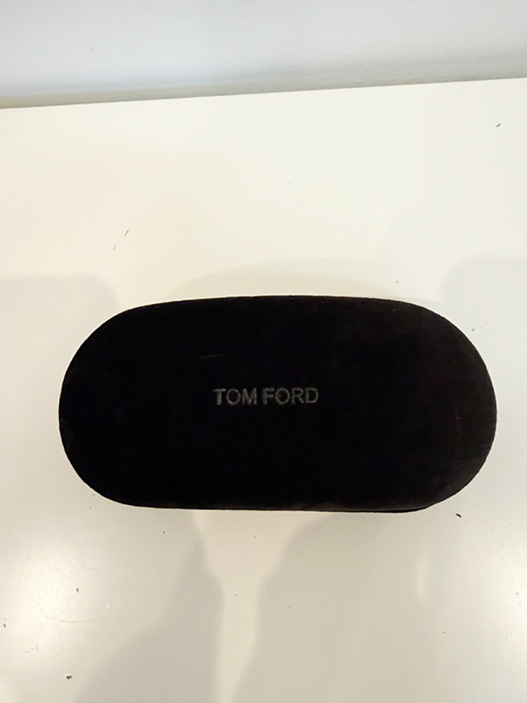 TOM FORD