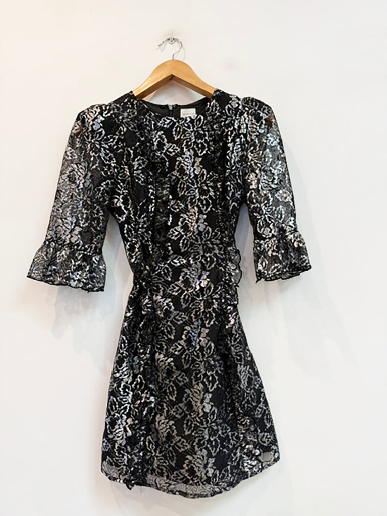 THE VAMPIRES WIFE x H&M
