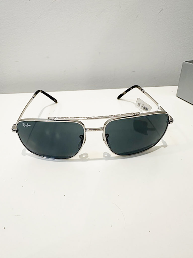 RAY-BAN